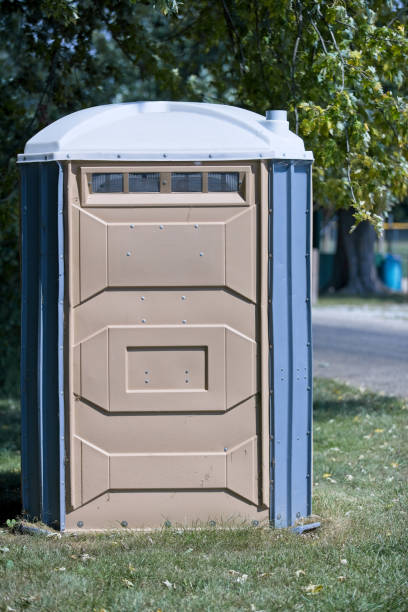 Best Portable bathroom rental  in Greentown, IN